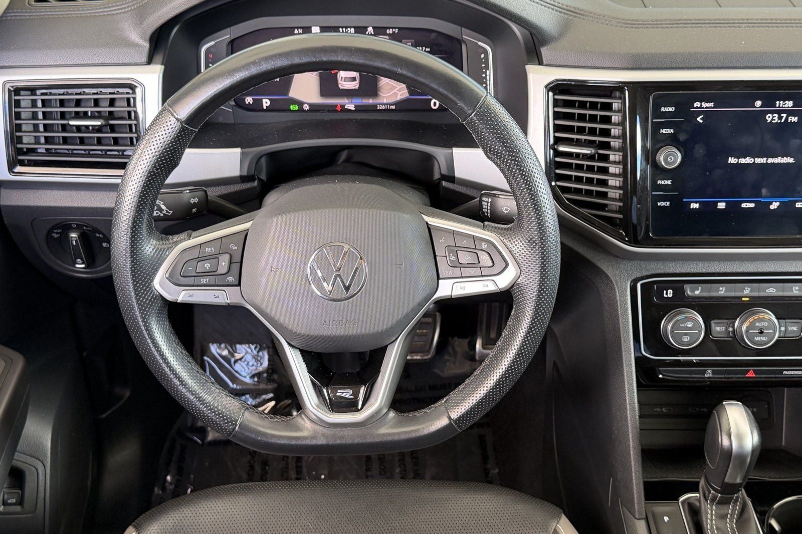 2022 Volkswagen Atlas 3.6L V6 SEL Premium R-Line