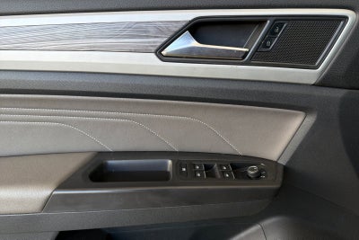 2022 Volkswagen Atlas Cross Sport 2.0T SE