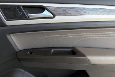 2022 Volkswagen Atlas Cross Sport 2.0T SE