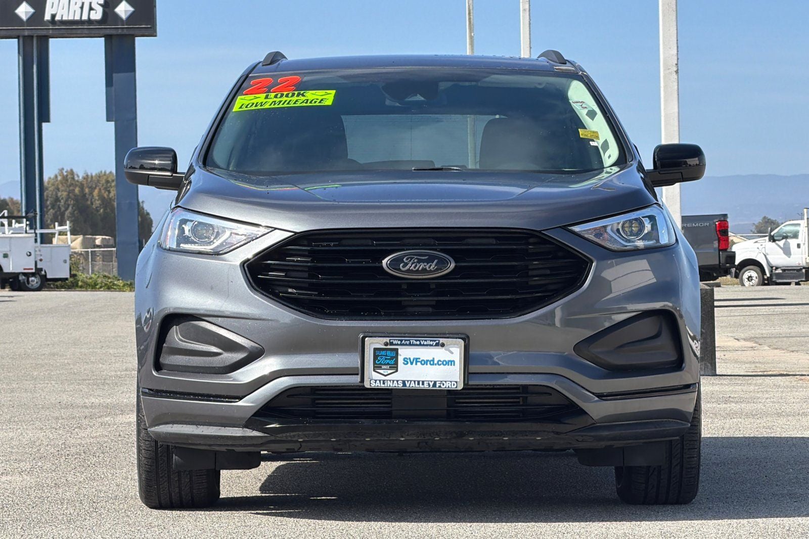 2022 Ford Edge SE