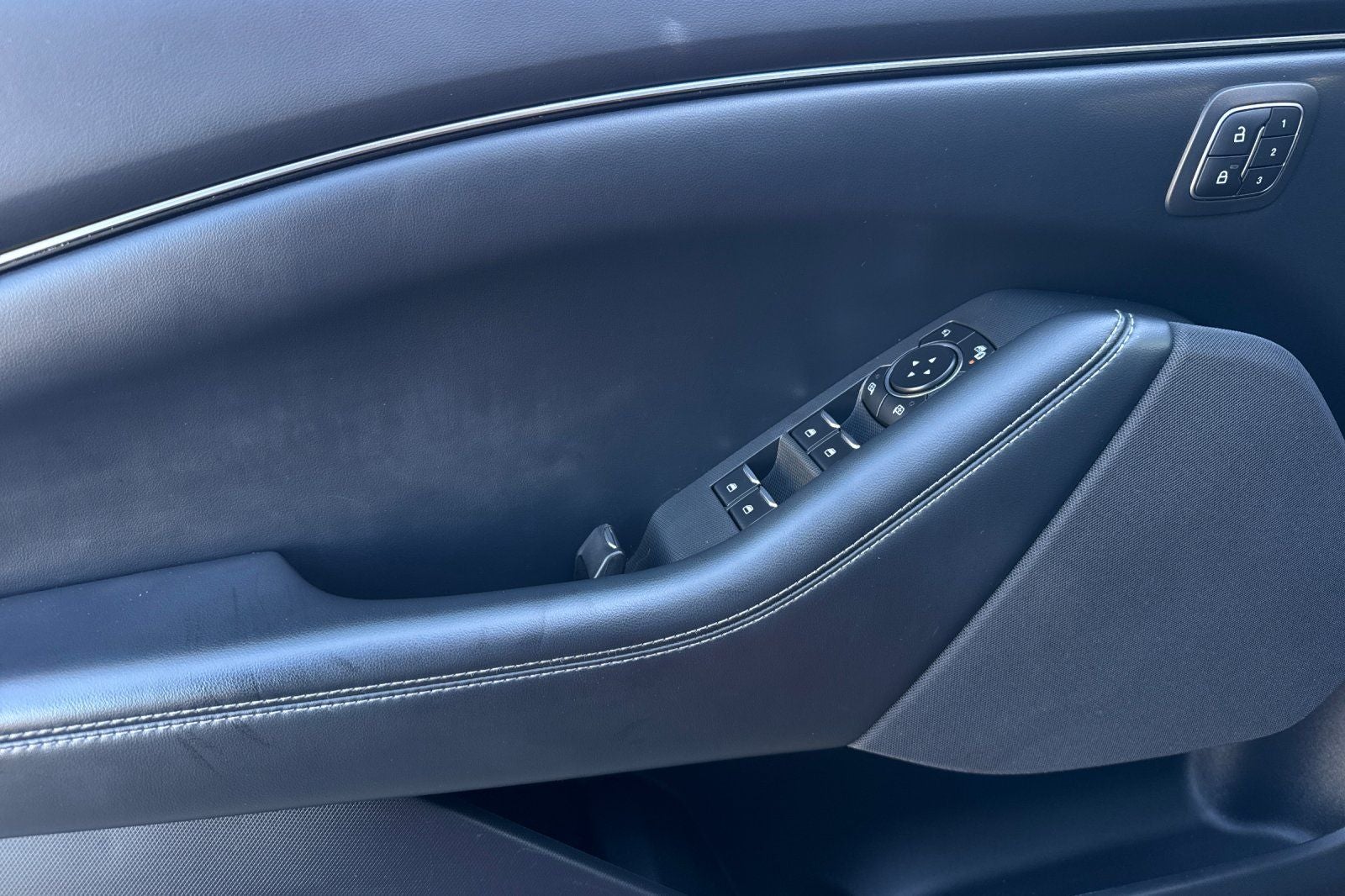 2021 Ford Mustang Mach-E California Route 1