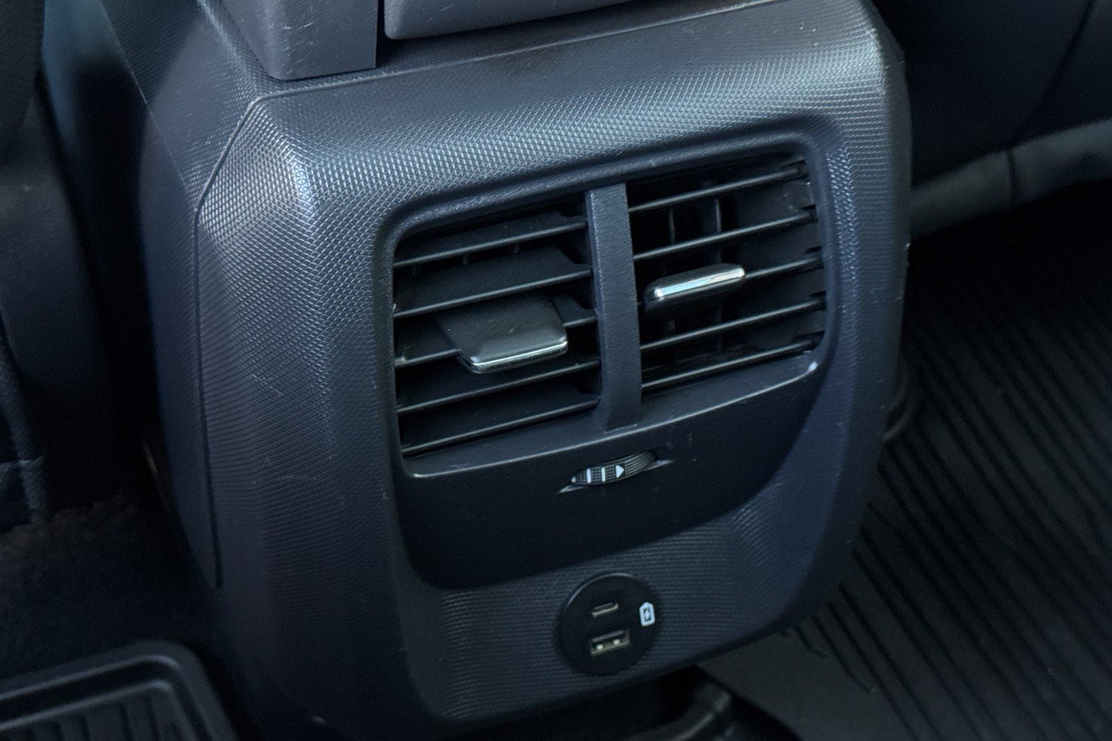 2021 Ford Mustang Mach-E California Route 1