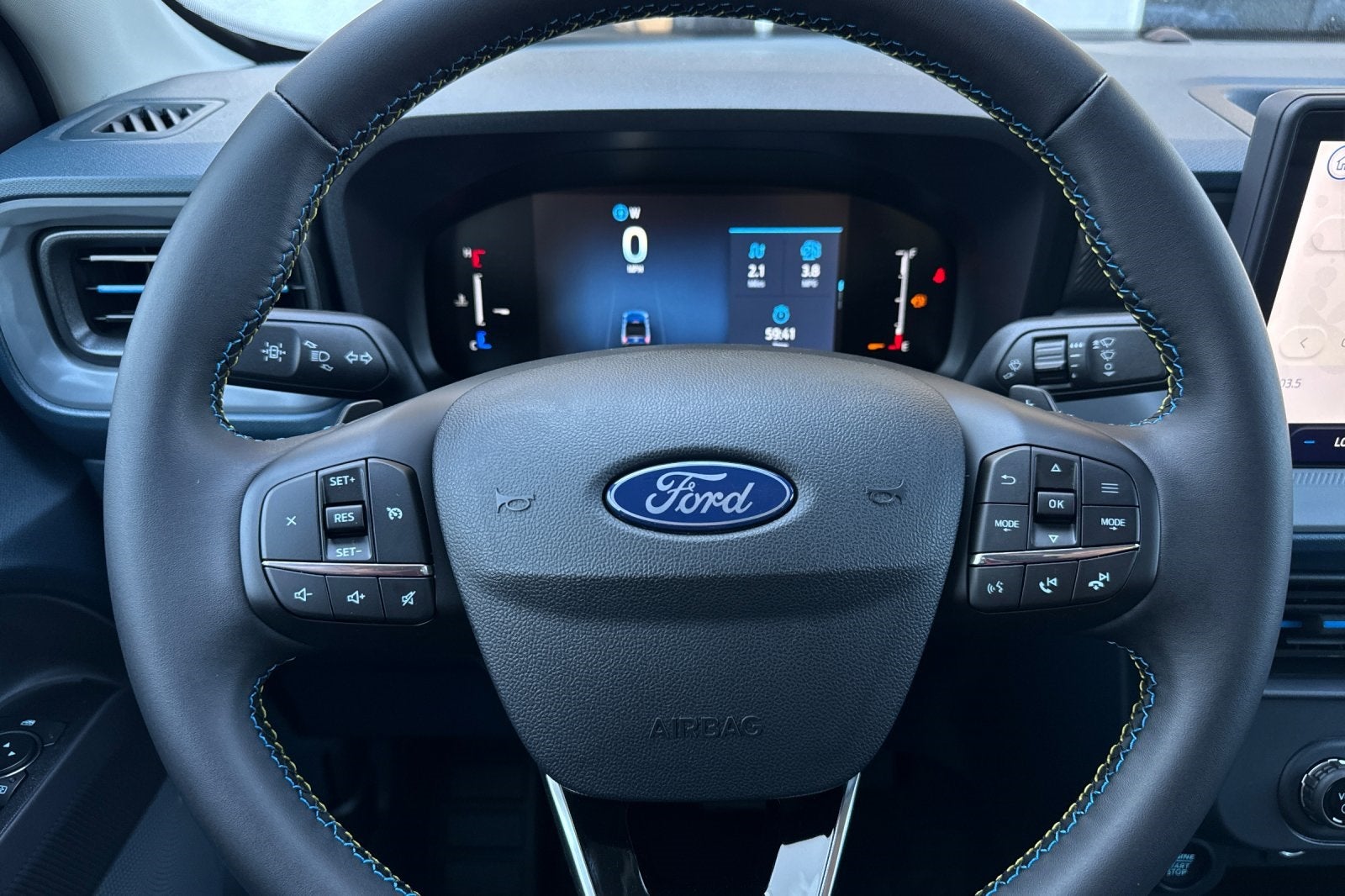 2025 Ford Maverick Lobo Standard