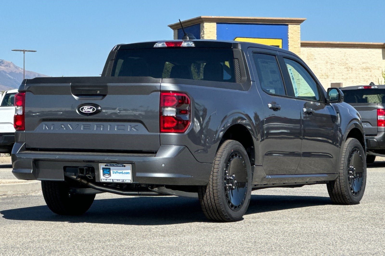 2025 Ford Maverick Lobo Standard