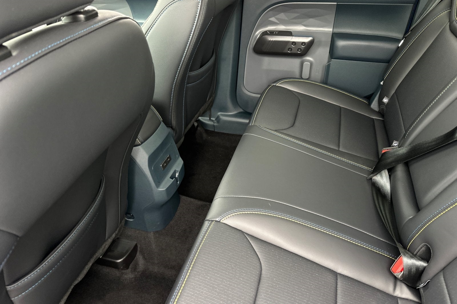 2025 Ford Maverick Lobo Standard