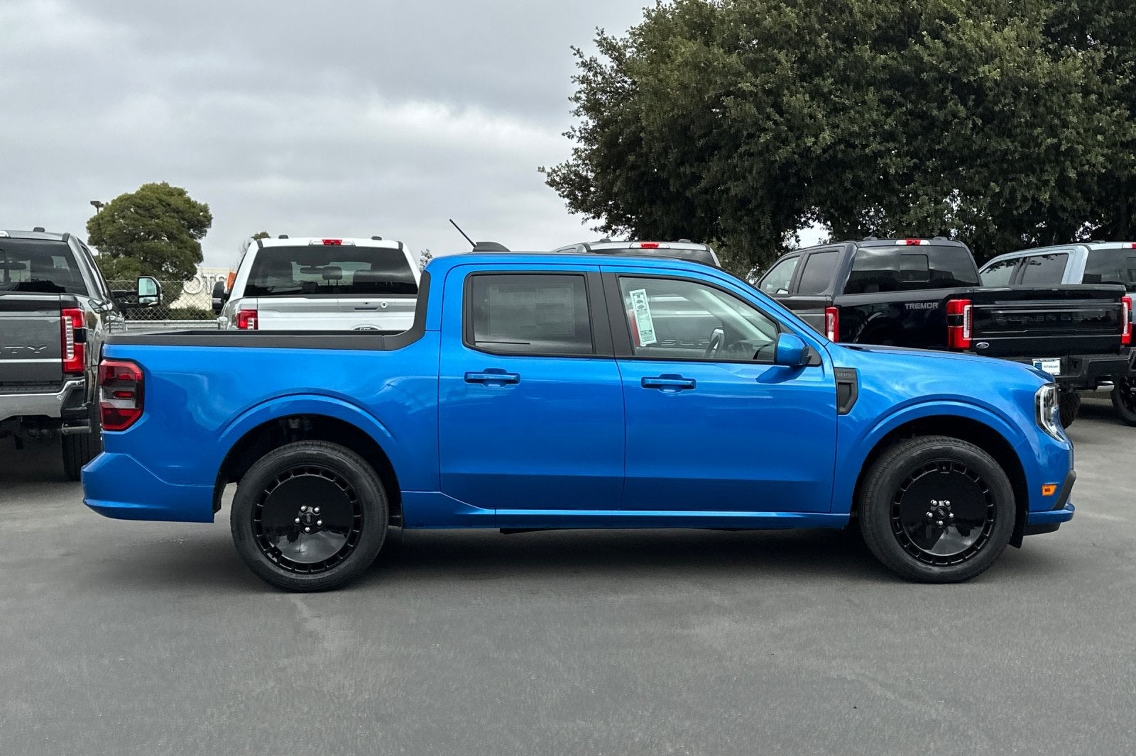 2025 Ford Maverick Lobo Standard