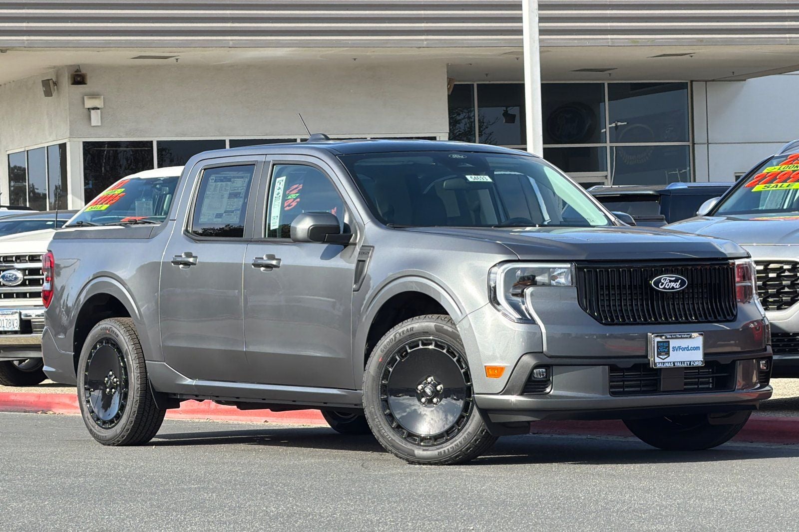 2026 Ford Maverick Lobo Standard