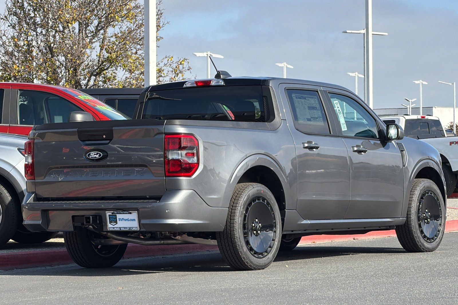 2026 Ford Maverick Lobo Standard