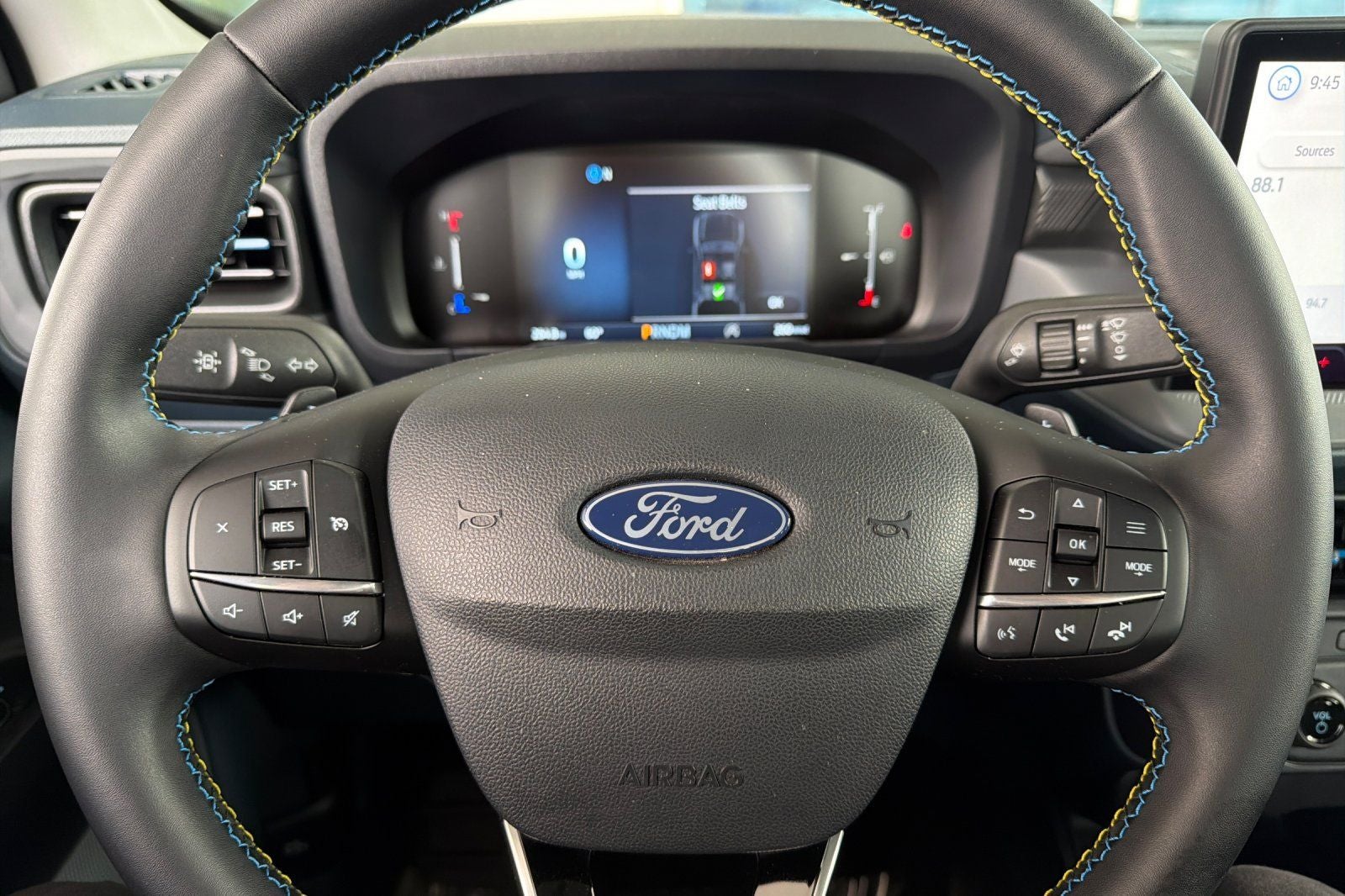 2025 Ford Maverick Lobo Standard