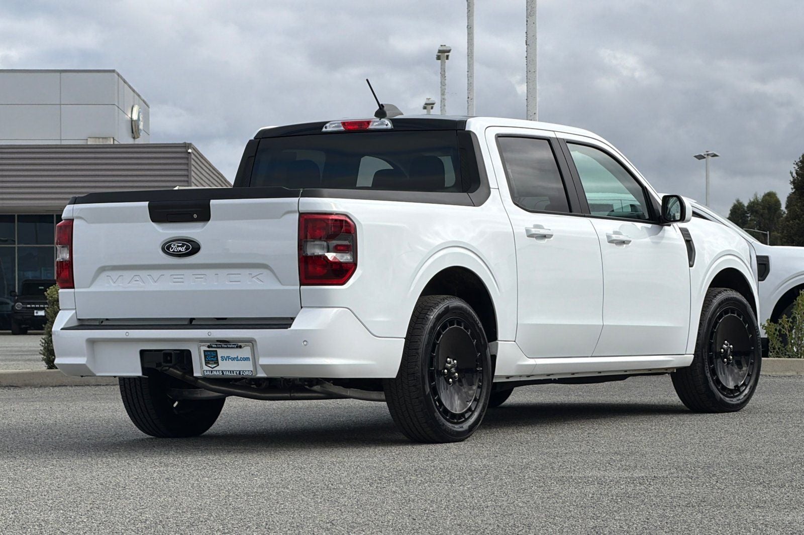 2025 Ford Maverick Lobo Standard