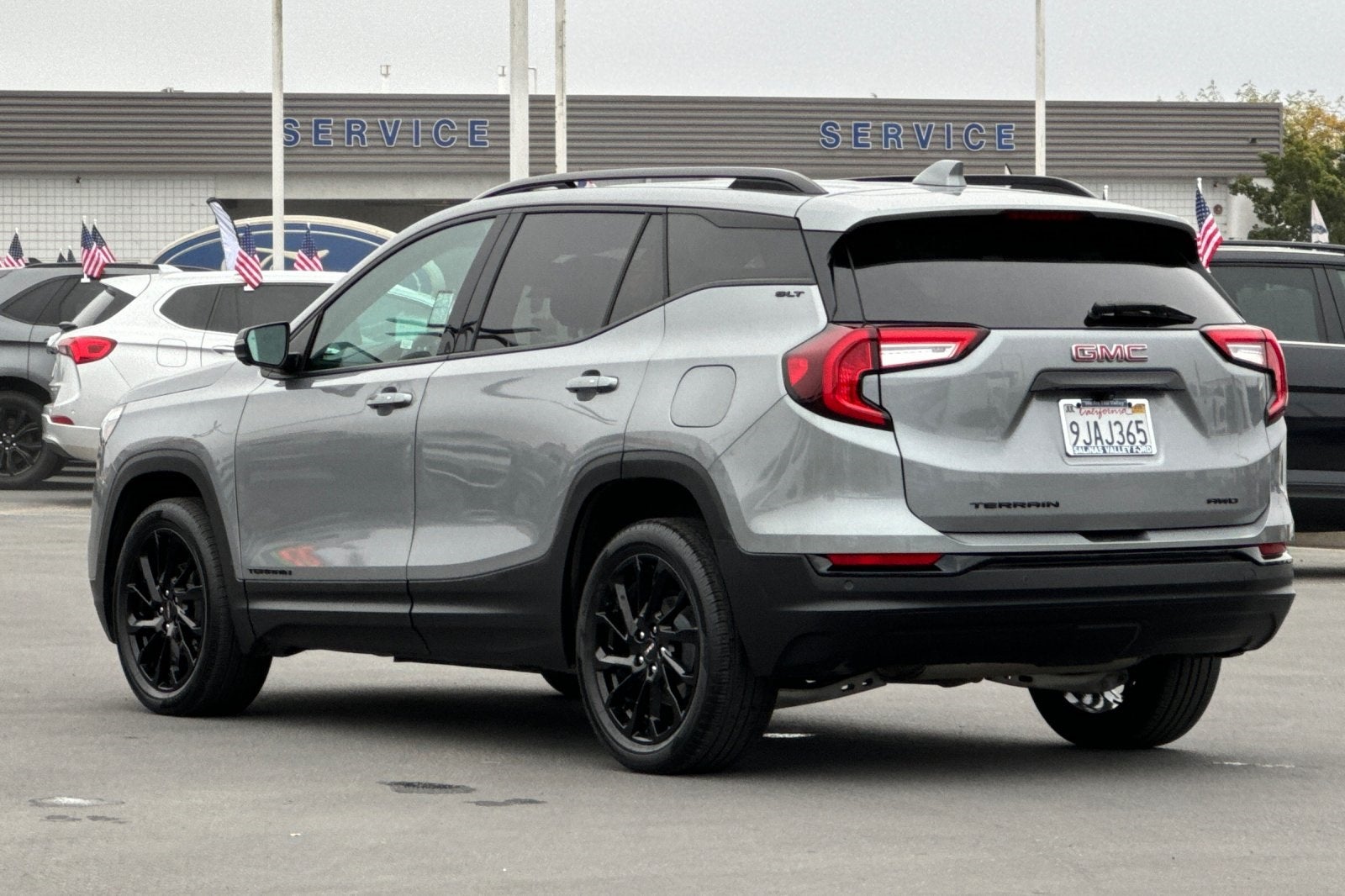 2023 GMC Terrain SLT
