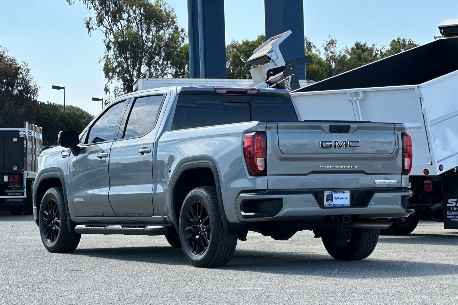 2023 GMC Sierra 1500 Elevation