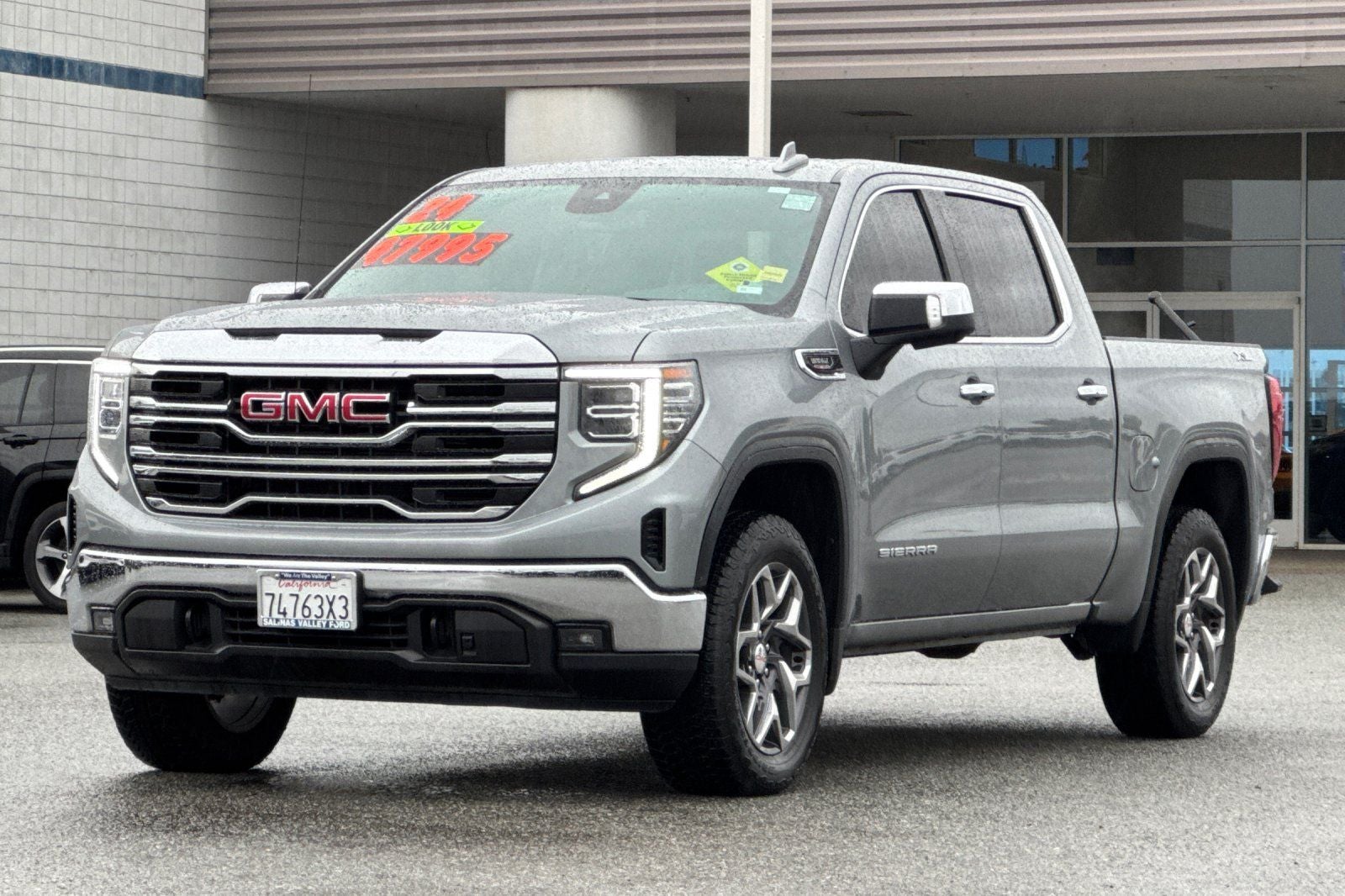 2024 GMC Sierra 1500 SLT