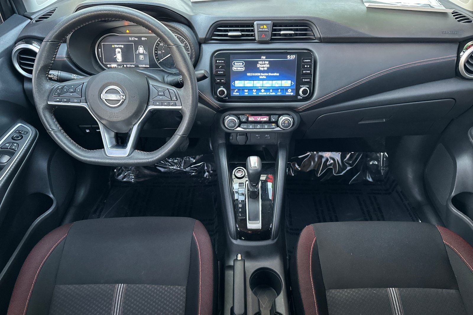 2025 Nissan Versa 1.6 SR