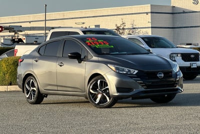 2025 Nissan Versa 1.6 SR