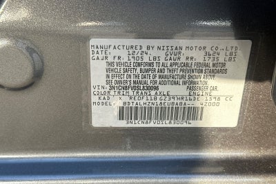 2025 Nissan Versa 1.6 SR