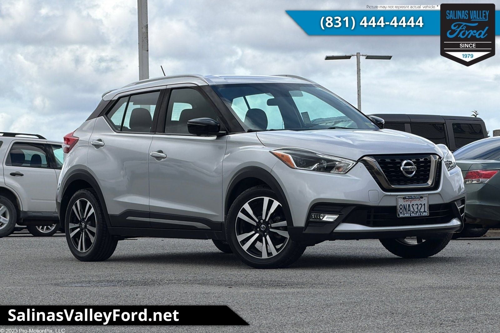 2019 Nissan Kicks SR