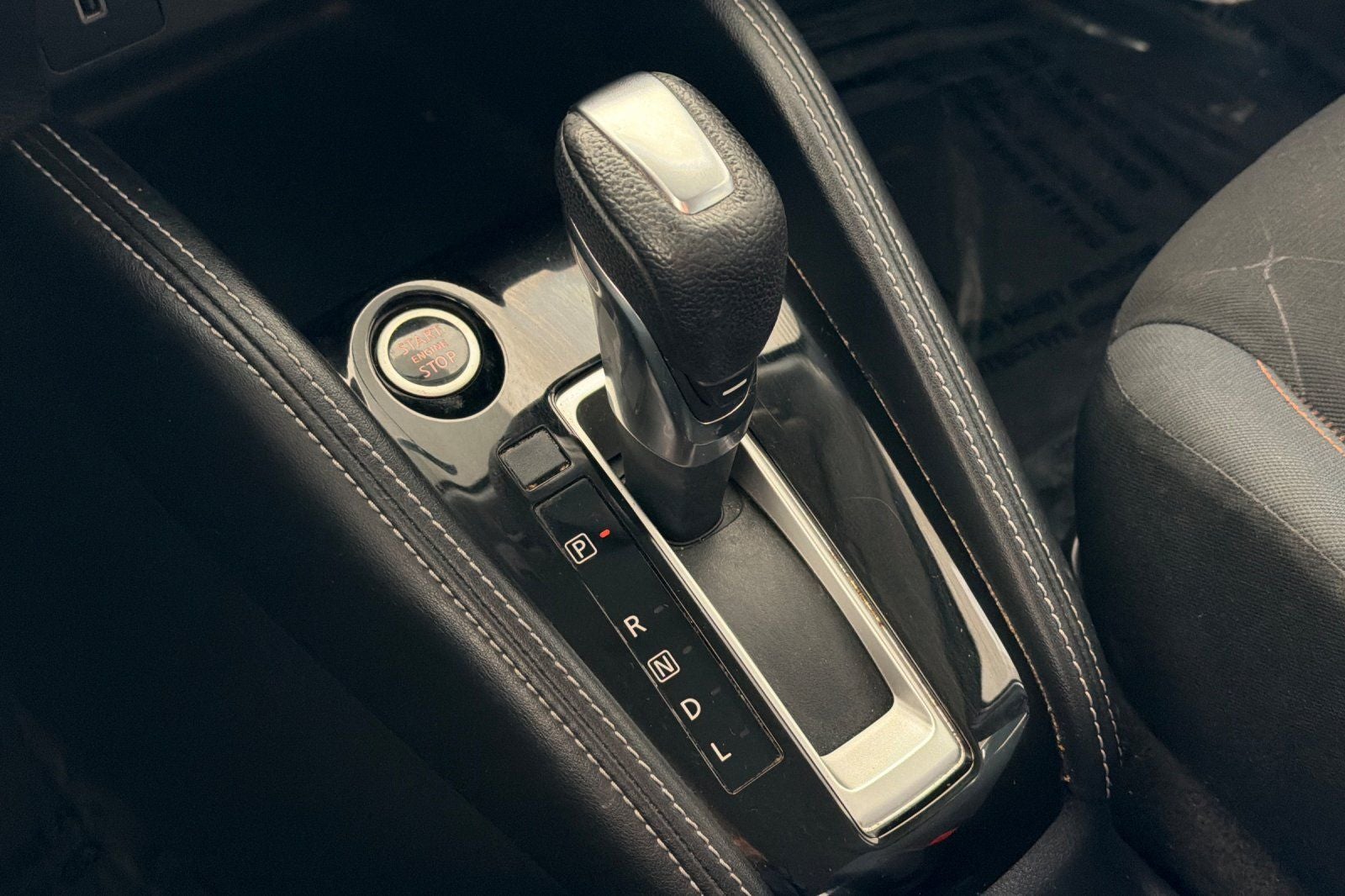 2019 Nissan Kicks SR