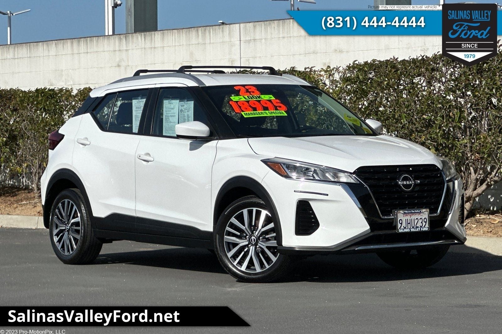 2023 Nissan Kicks SV