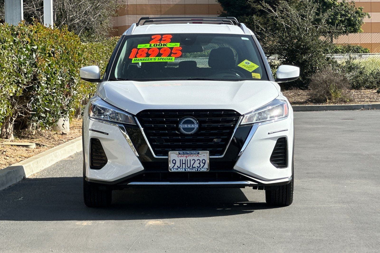 2023 Nissan Kicks SV