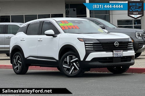 2025 Nissan Kicks SV