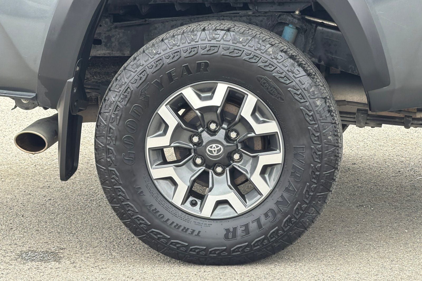 2023 Toyota Tacoma TRD Off-Road V6