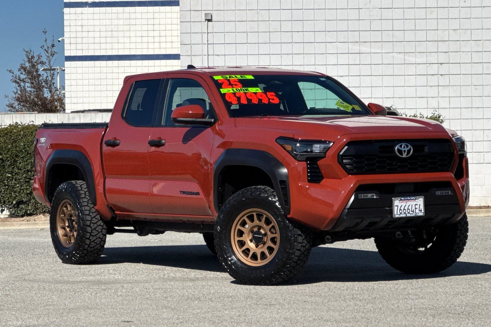 2025 Toyota Tacoma TRD Off-Road