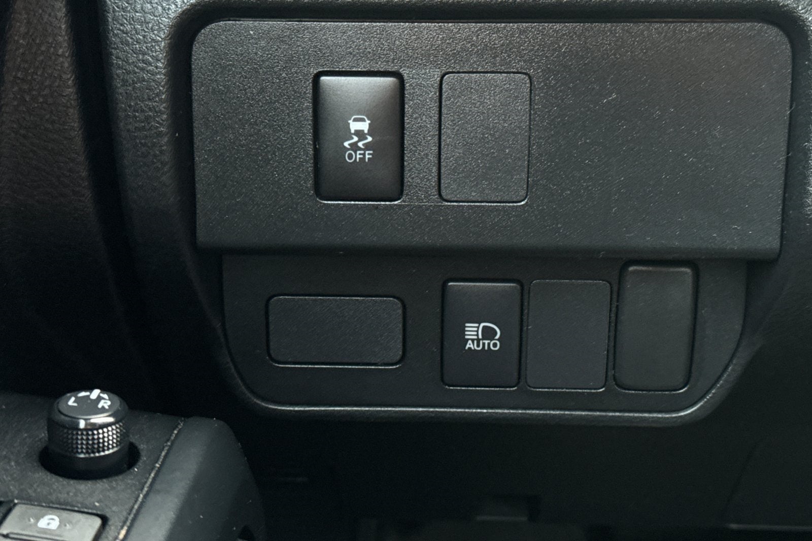 2022 Toyota Tacoma Base