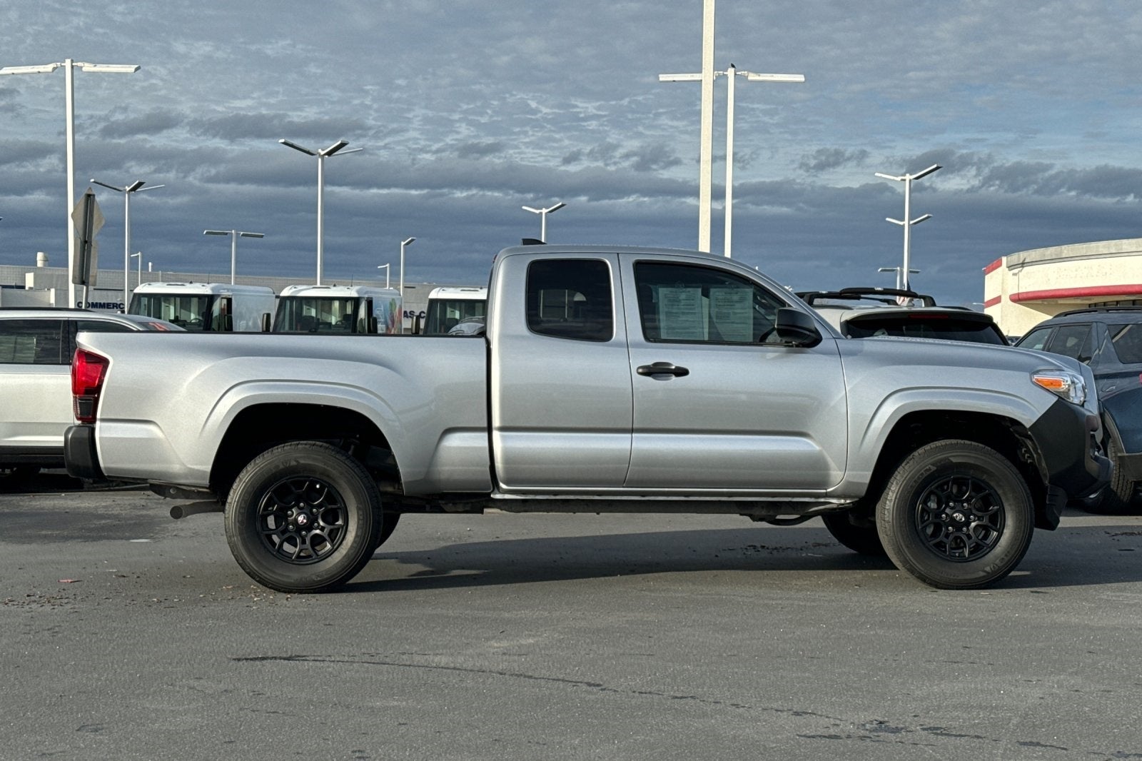 2022 Toyota Tacoma Base