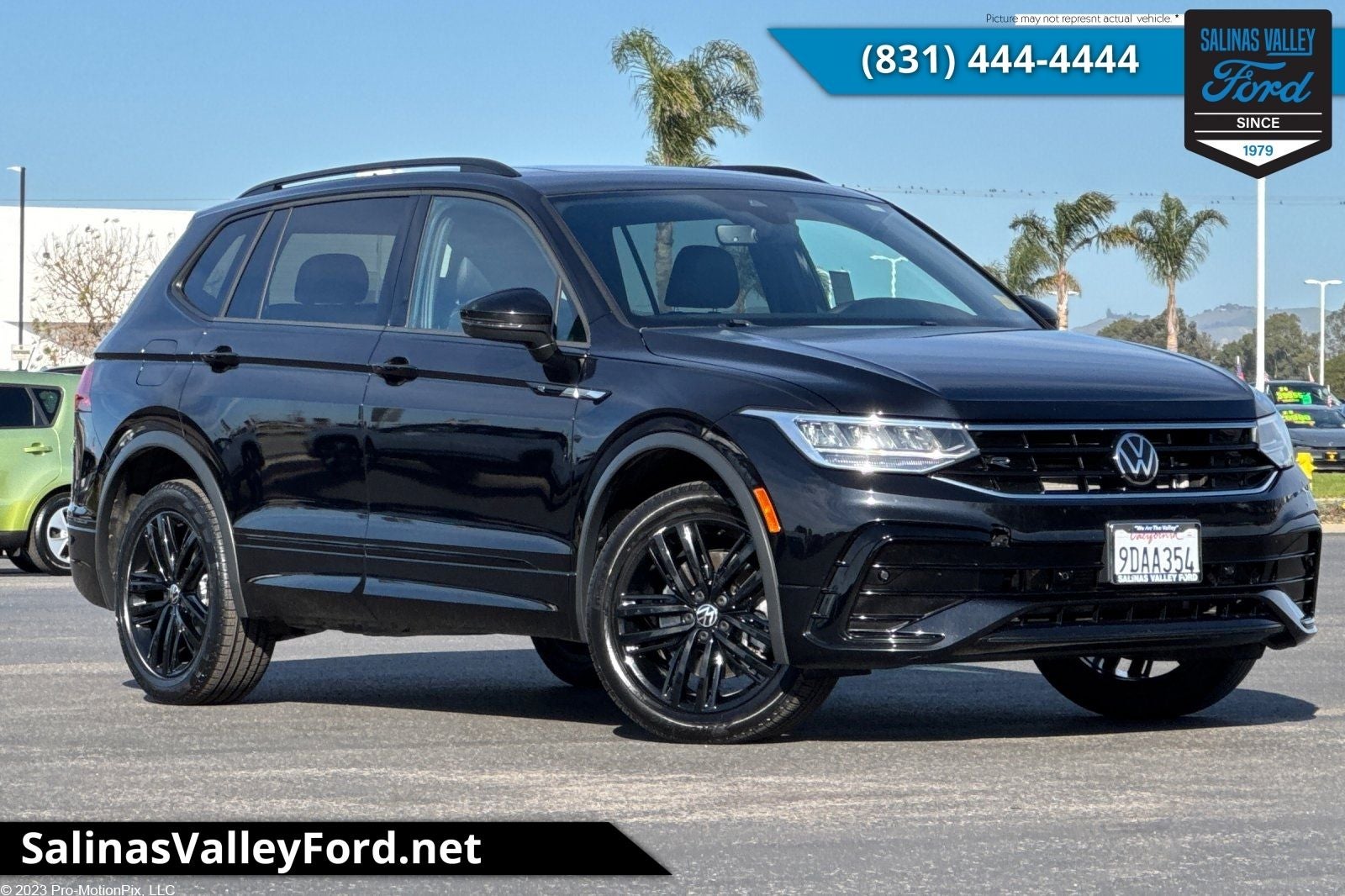 2022 Volkswagen Tiguan 2.0T SE R-Line Black