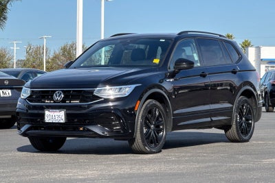 2022 Volkswagen Tiguan 2.0T SE R-Line Black