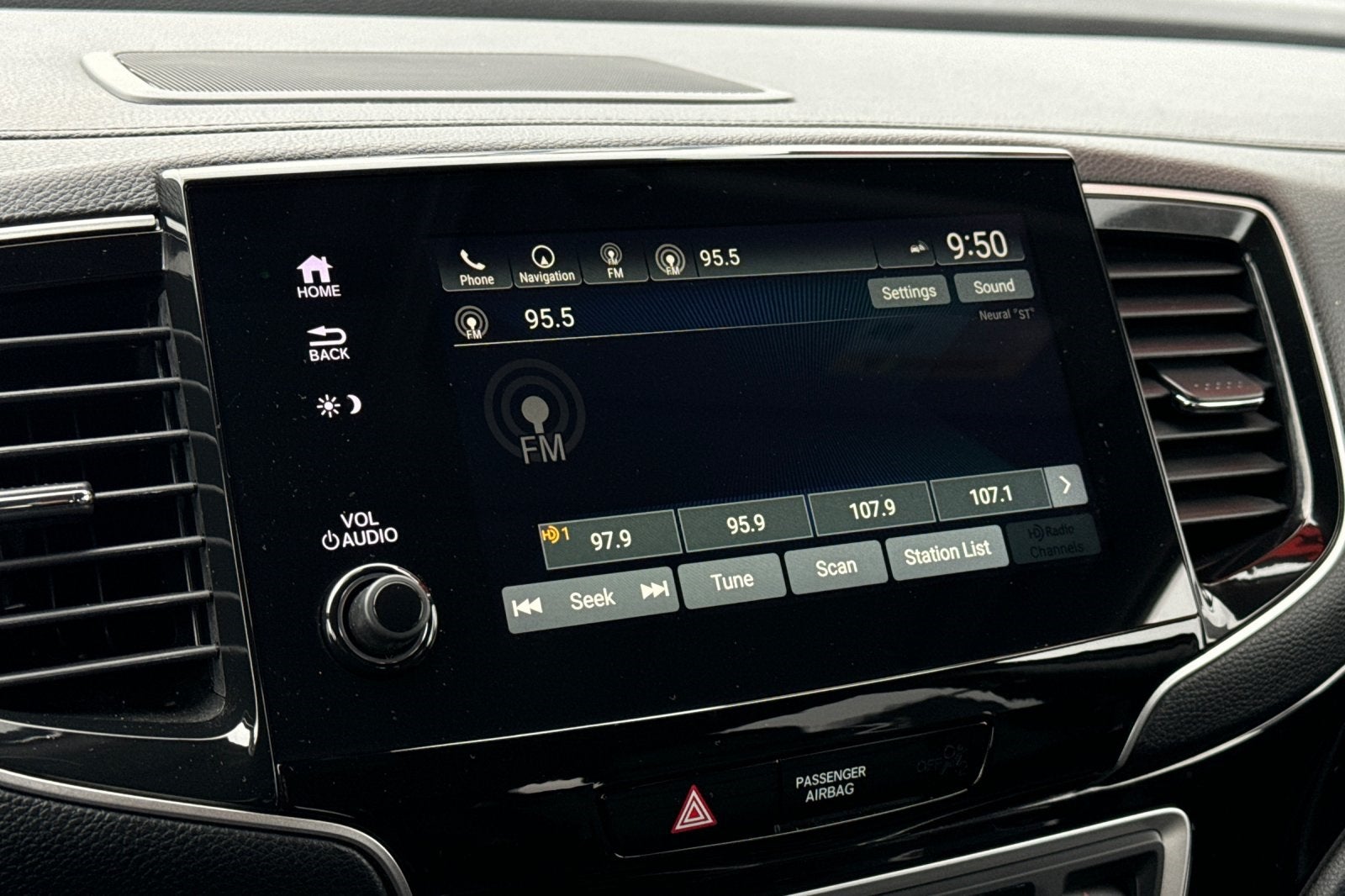 2022 Honda Pilot Touring 7 Passenger