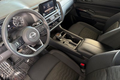 2025 Nissan Pathfinder S
