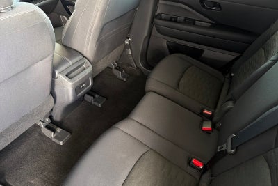 2025 Nissan Pathfinder S