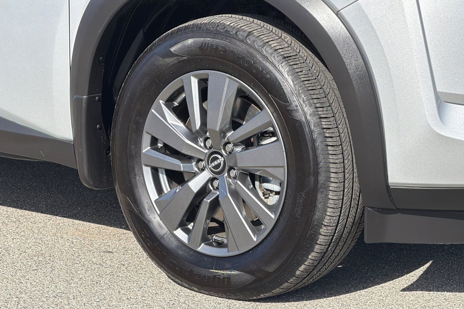 2025 Nissan Pathfinder S