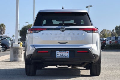 2025 Nissan Pathfinder S