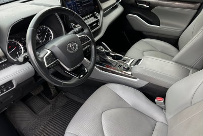 2022 Toyota Highlander Limited