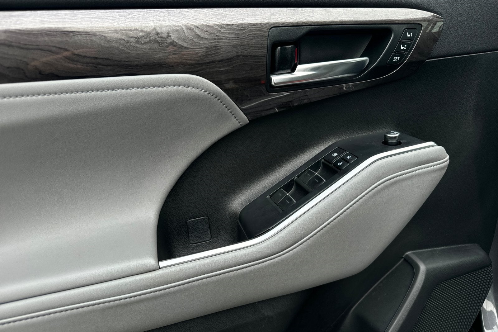 2022 Toyota Highlander Limited