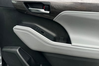 2022 Toyota Highlander Limited