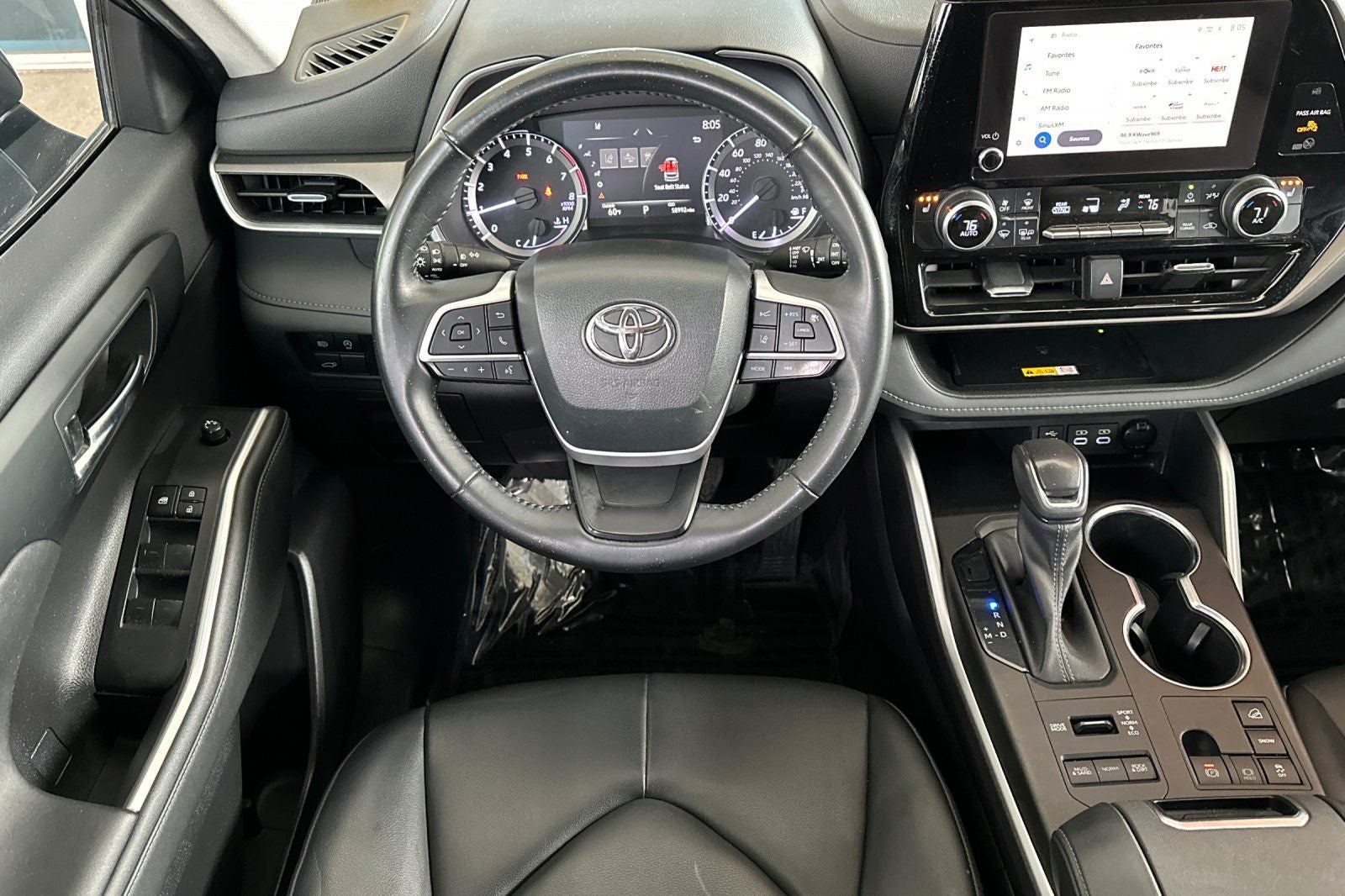 2023 Toyota Highlander XLE