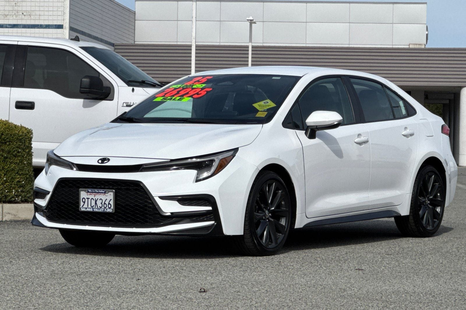 2025 Toyota Corolla SE