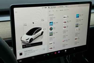 2023 Tesla Model 3 Base