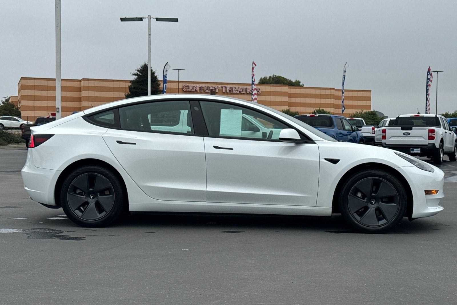 2023 Tesla Model 3 Base
