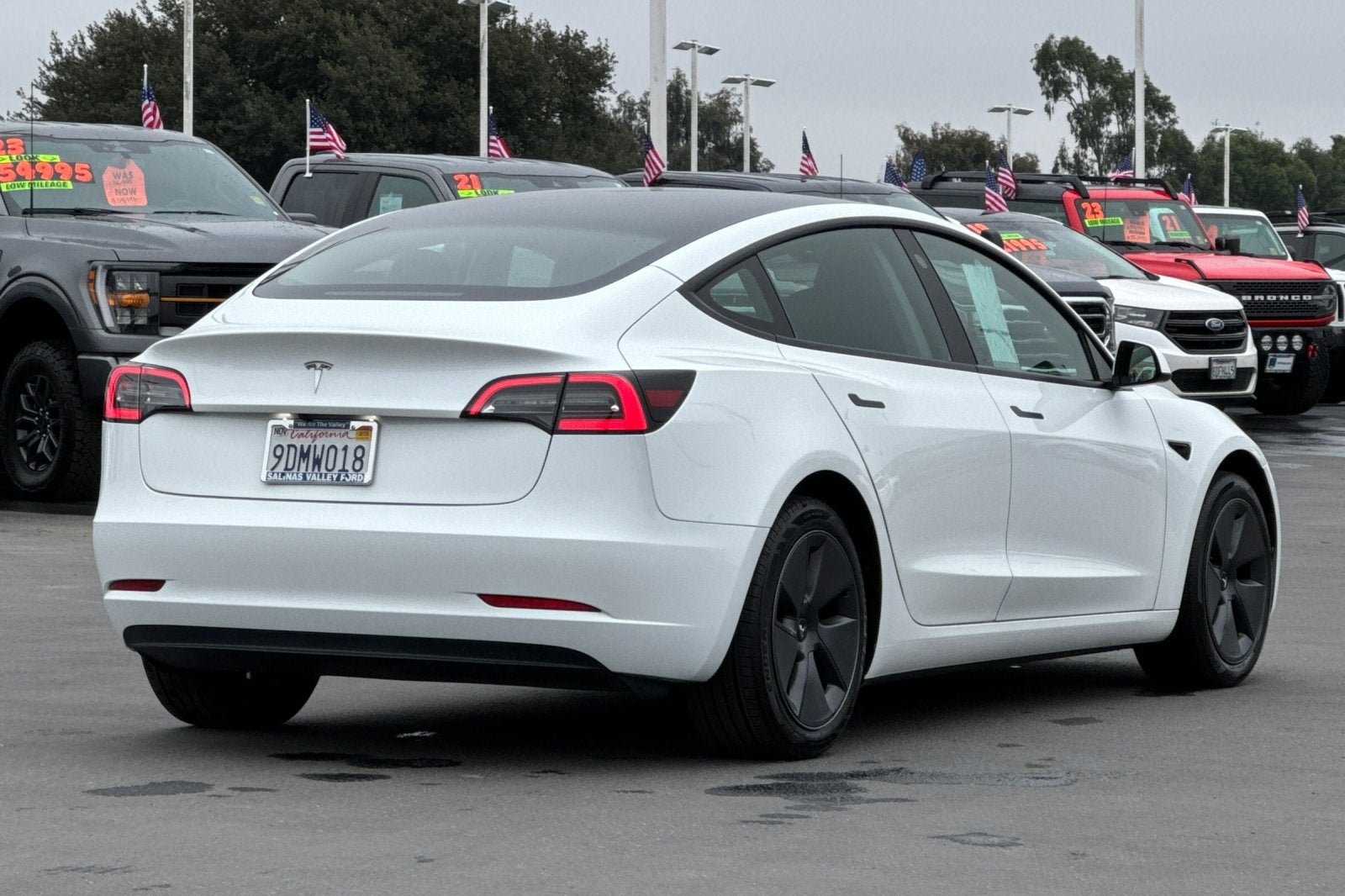 2023 Tesla Model 3 Base