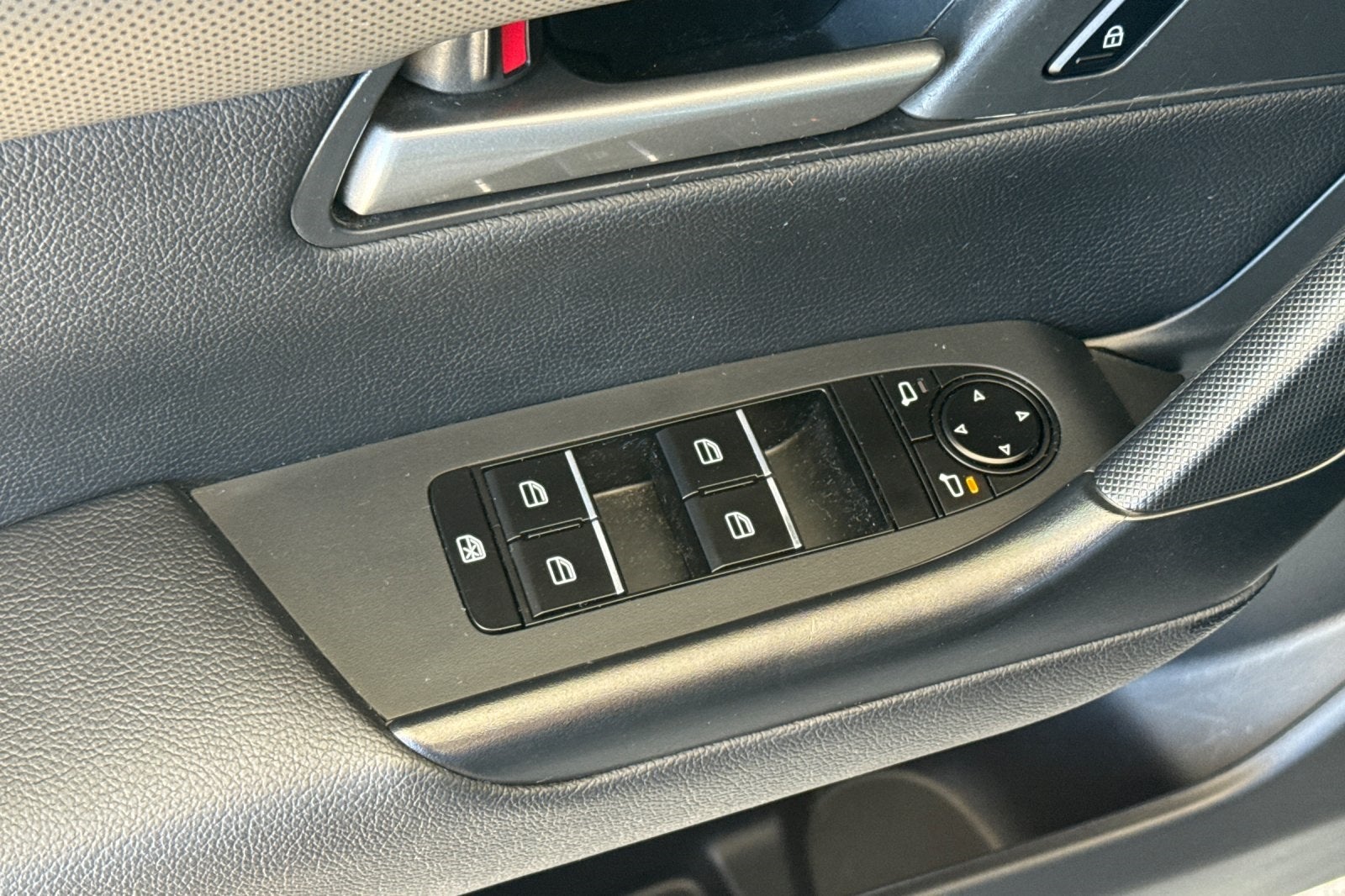 2024 Mazda Mazda CX-50 2.5 S Preferred Package