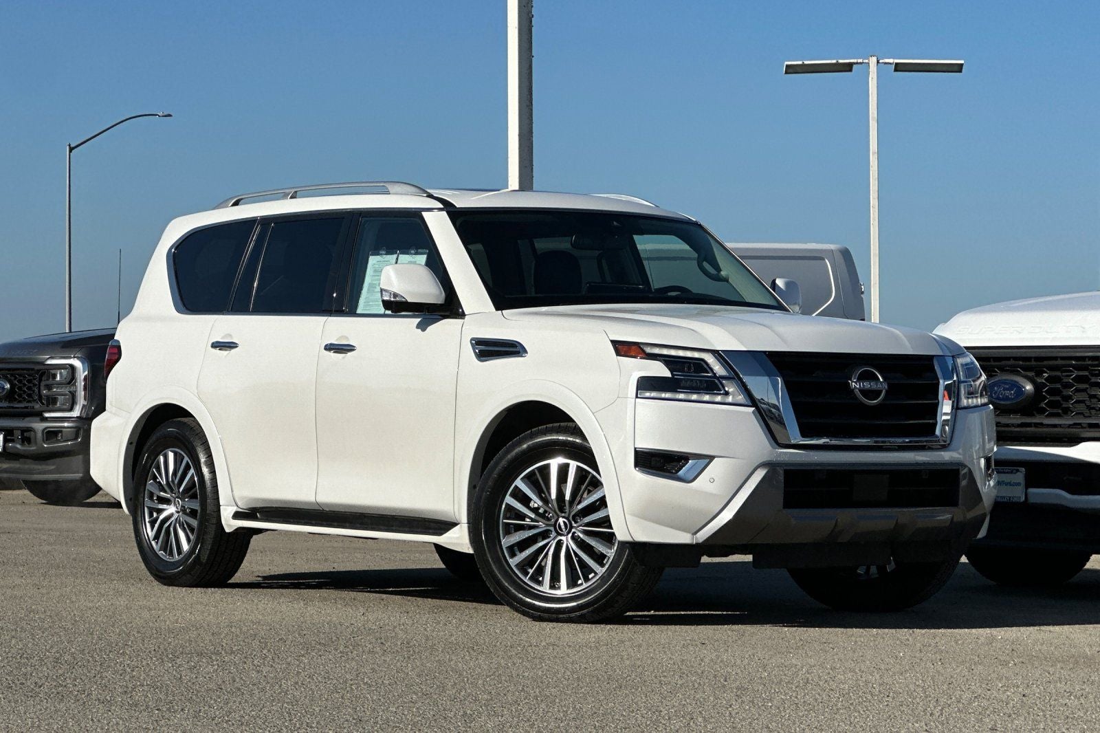 2024 Nissan Armada SL