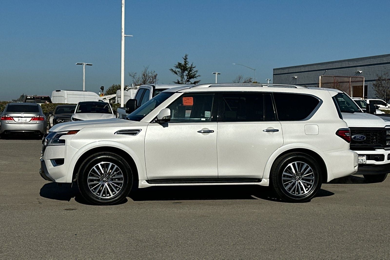 2024 Nissan Armada SL