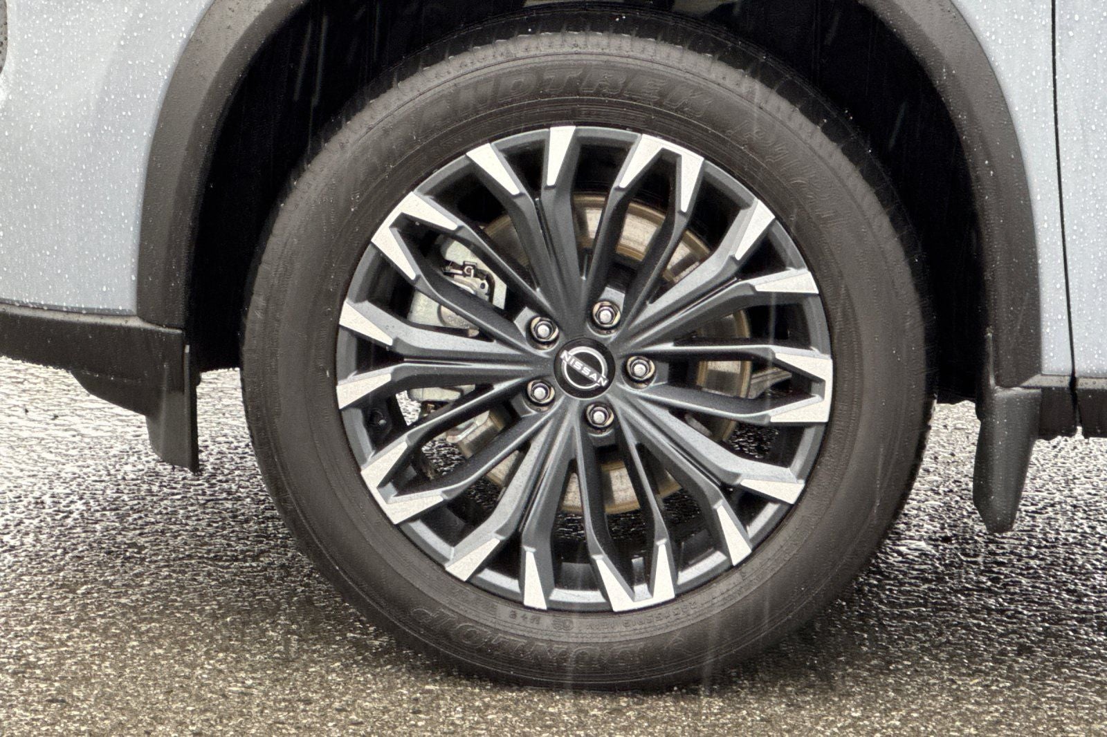 2025 Nissan Rogue SL