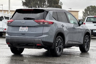 2025 Nissan Rogue SL