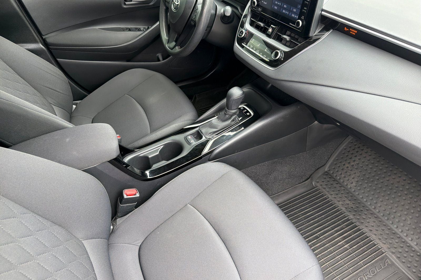 2022 Toyota Corolla Hybrid LE